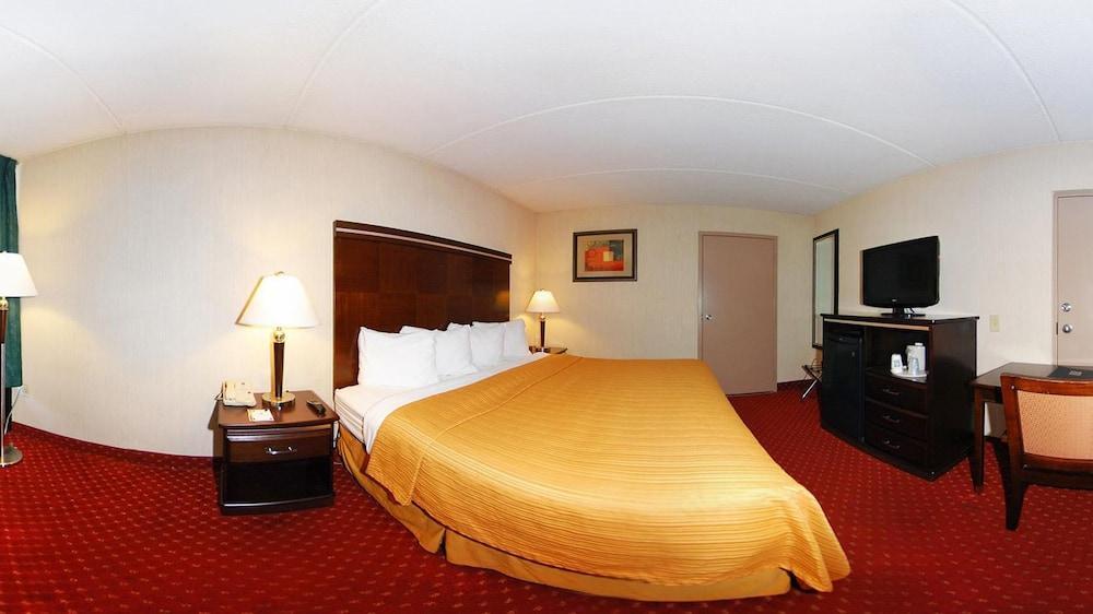 Quality Inn Mount Airy Mayberry Екстер'єр фото