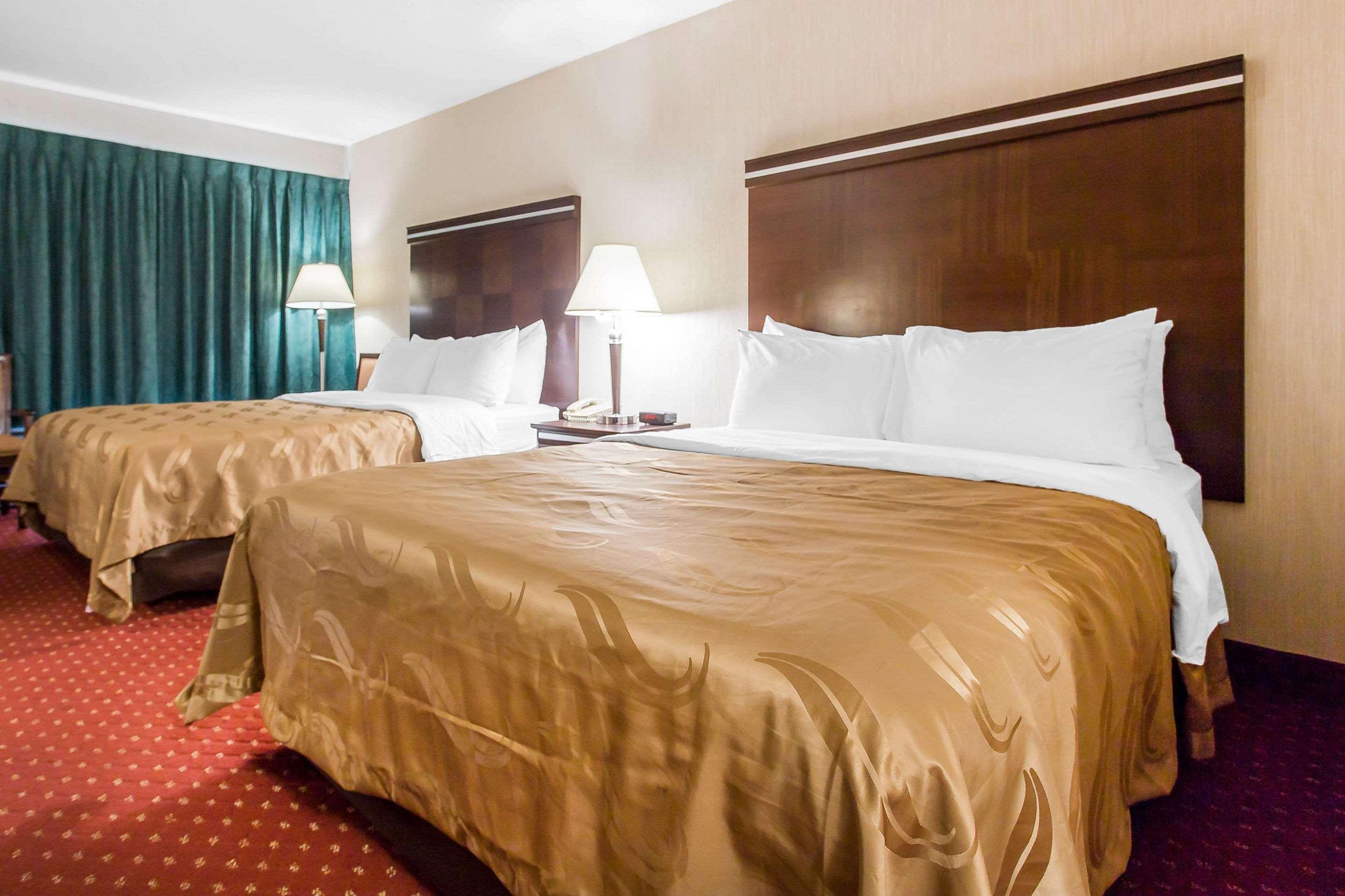Quality Inn Mount Airy Mayberry Екстер'єр фото