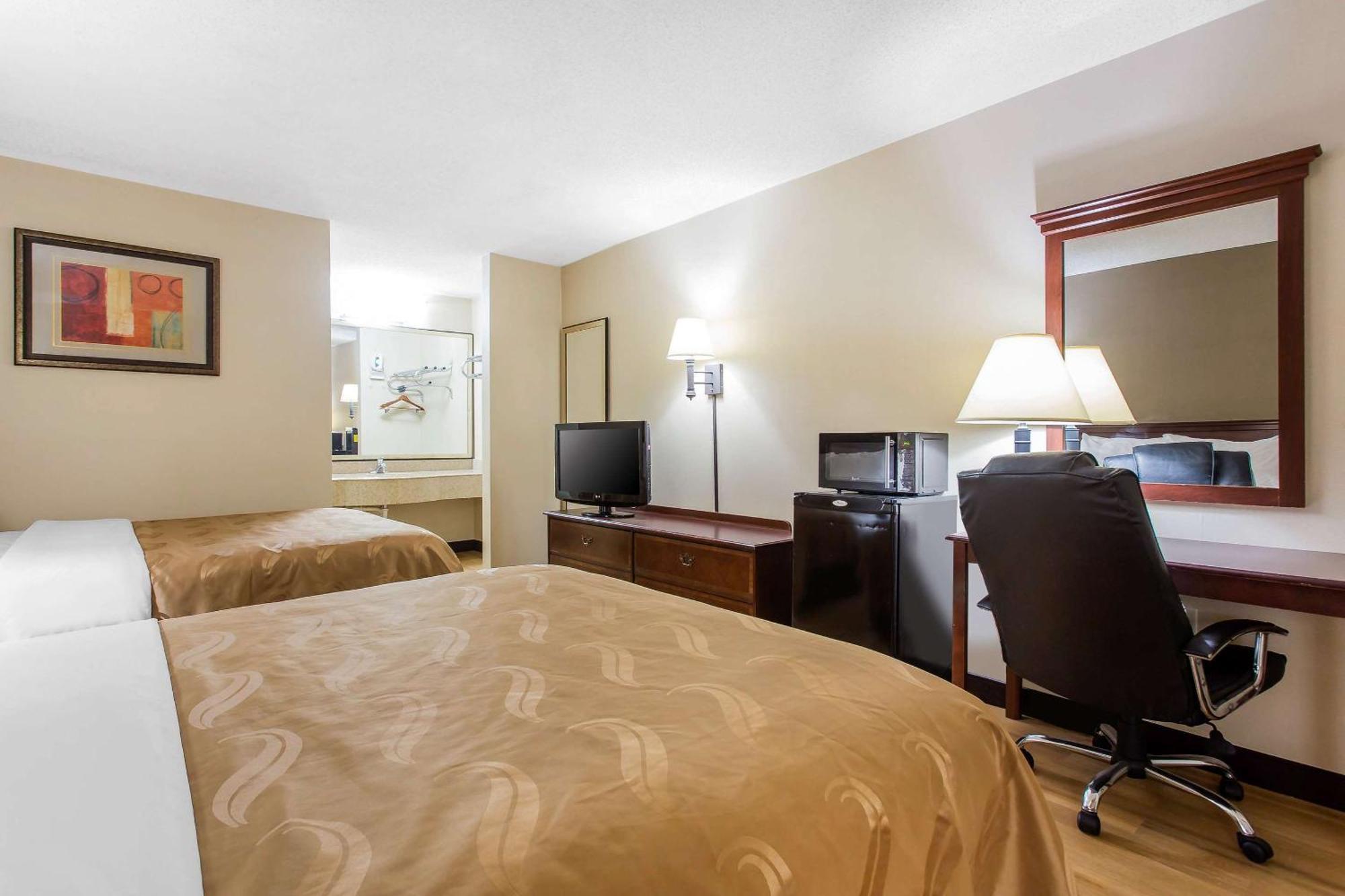 Quality Inn Mount Airy Mayberry Екстер'єр фото