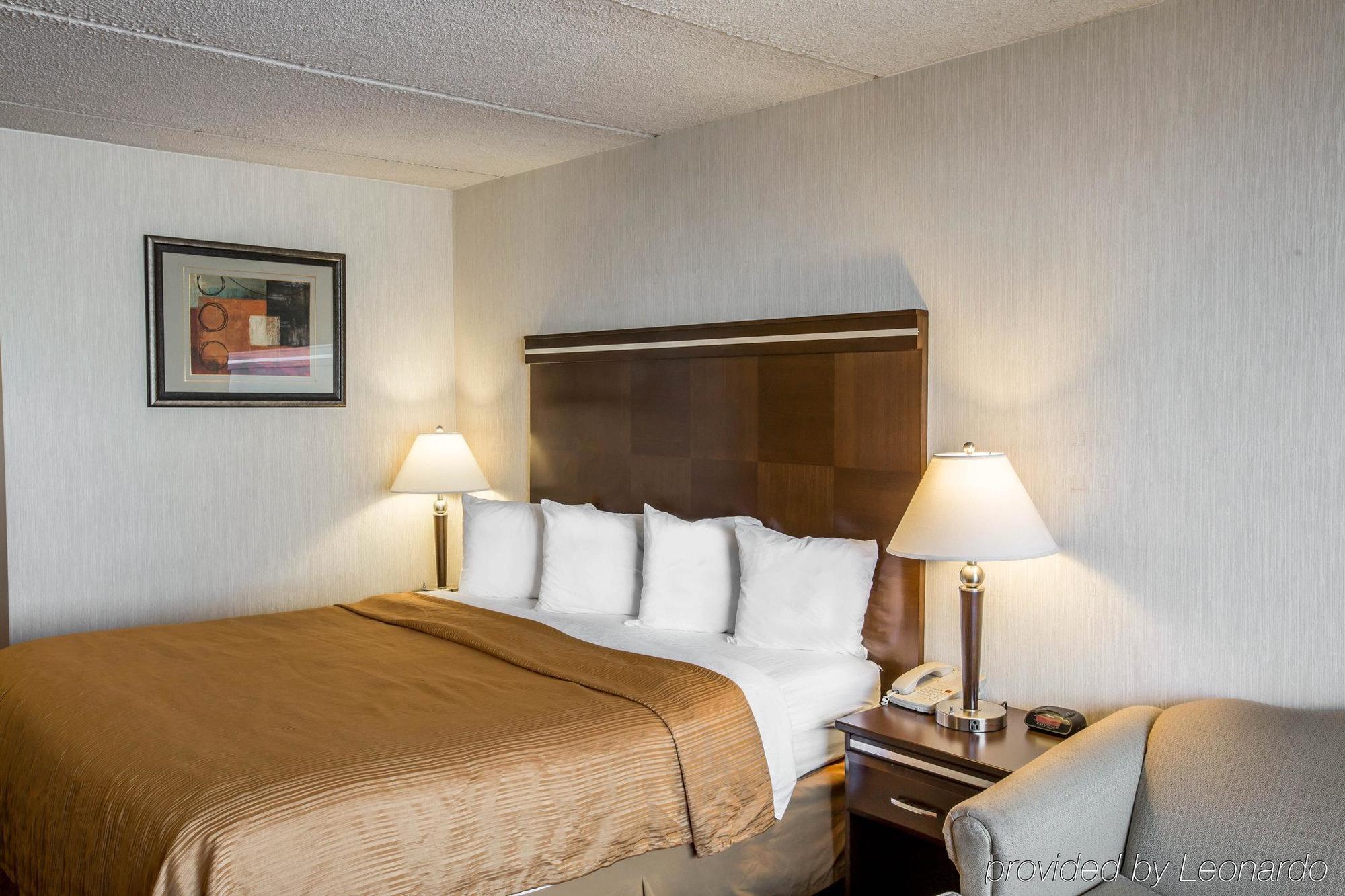 Quality Inn Mount Airy Mayberry Екстер'єр фото