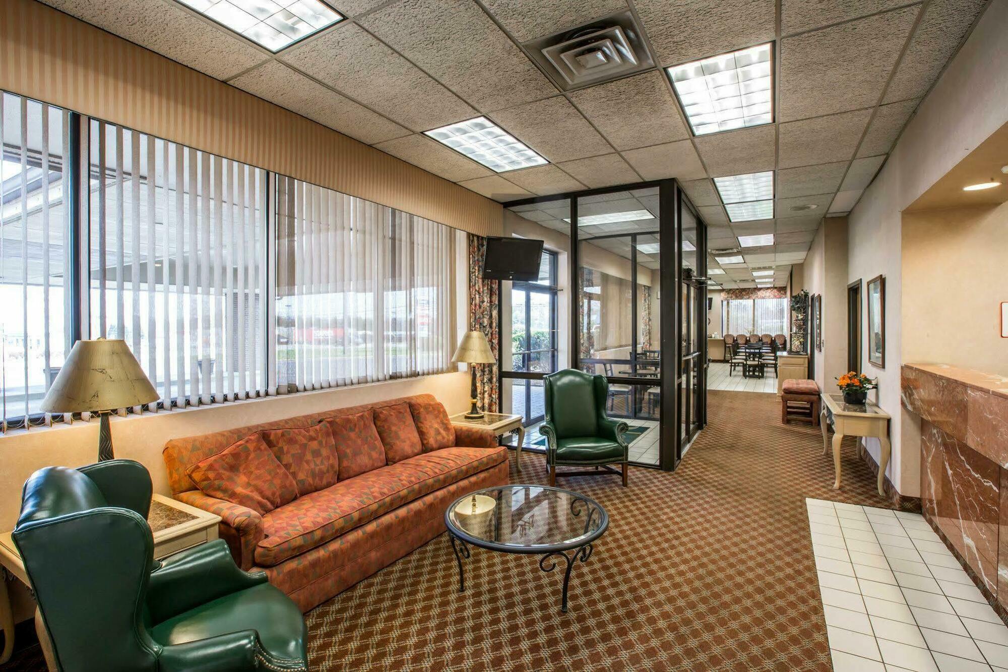 Quality Inn Mount Airy Mayberry Екстер'єр фото