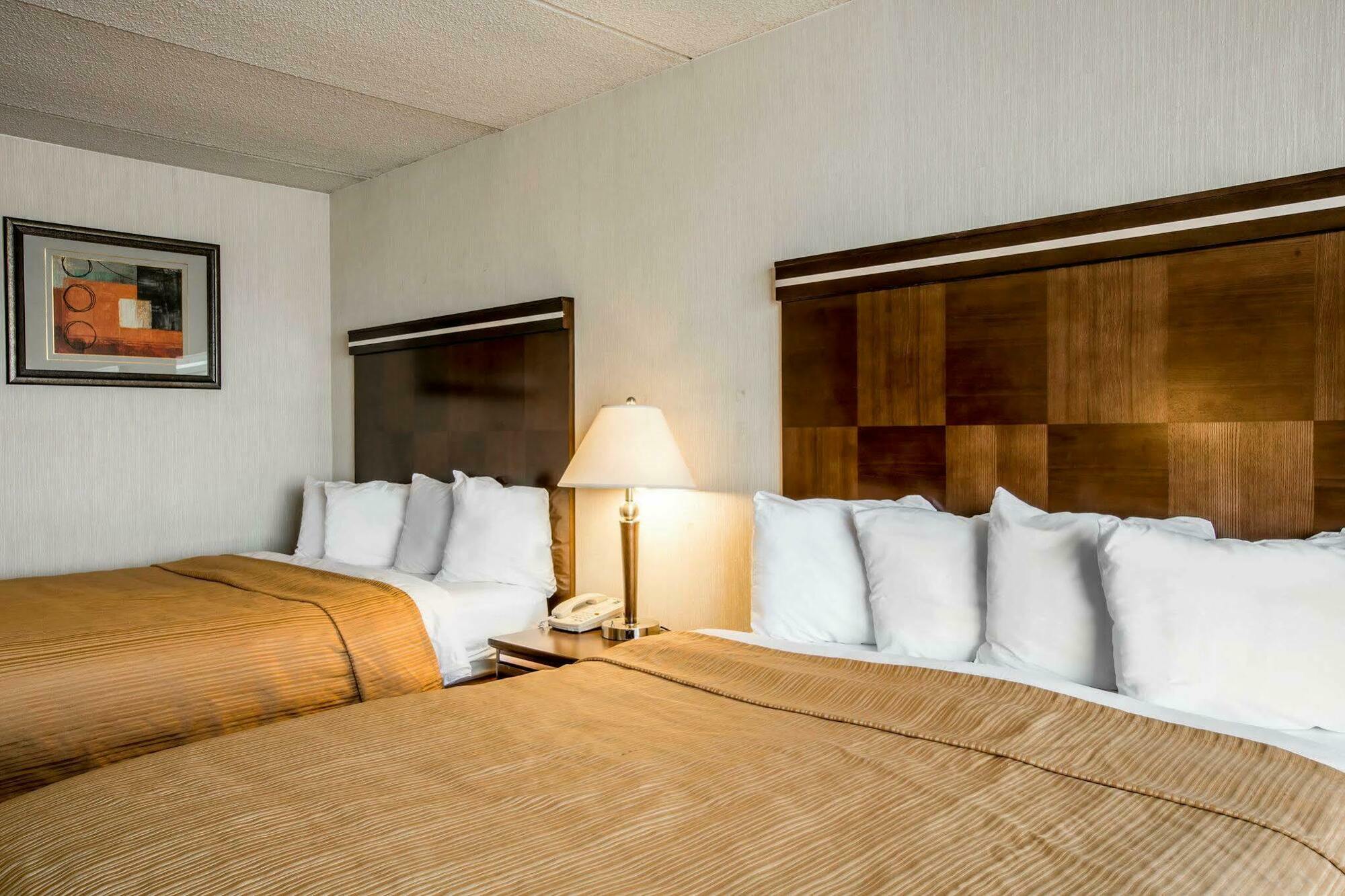 Quality Inn Mount Airy Mayberry Екстер'єр фото