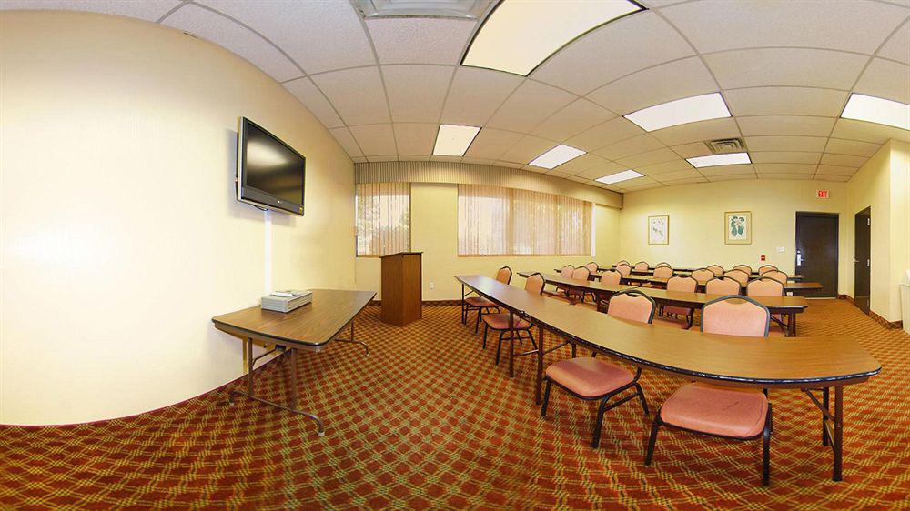 Quality Inn Mount Airy Mayberry Екстер'єр фото